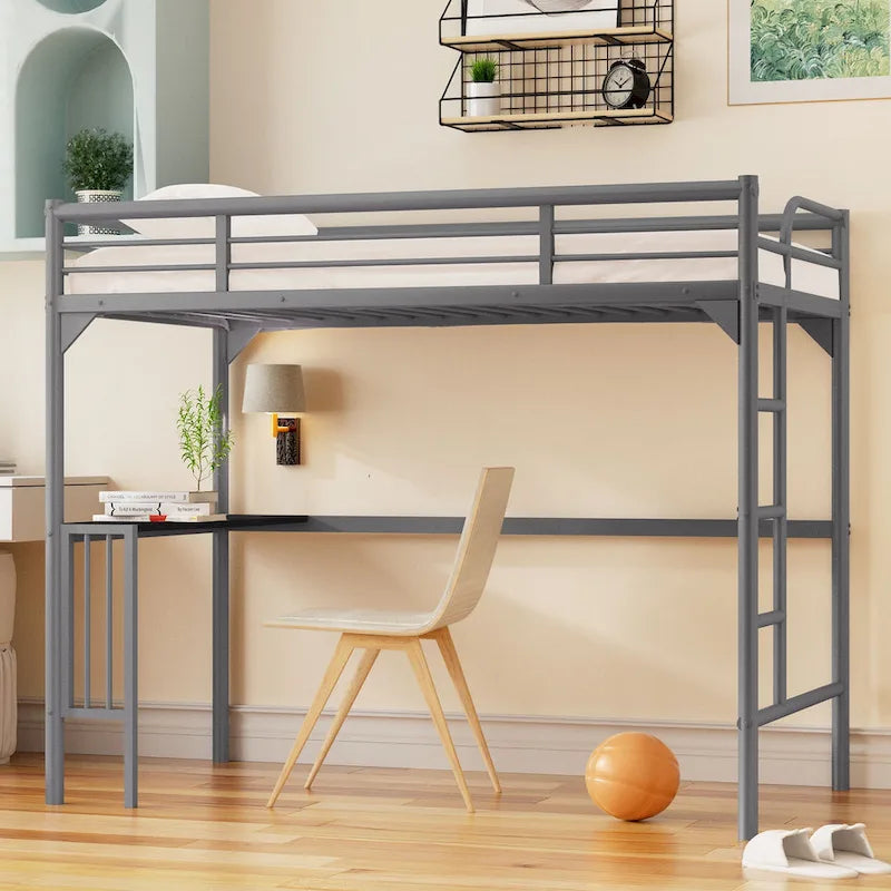 Lit mezzanine en métal de taille double avec bureau, échelle et garde-corps, bureau sous le lit pour chambre à coucher