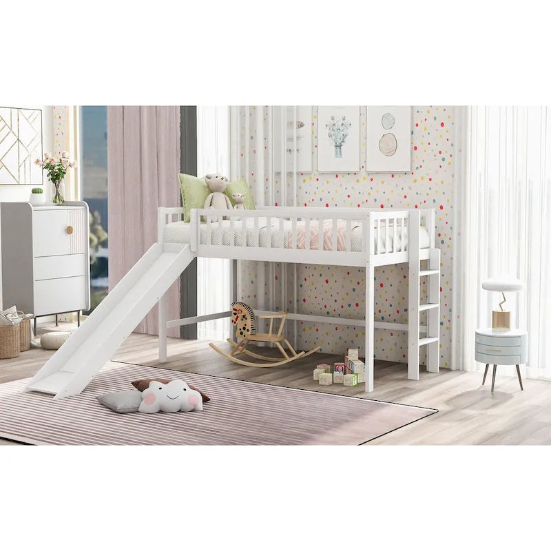Lit mezzanine bas en pin avec toboggan