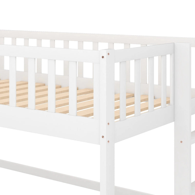Lit mezzanine bas en pin avec toboggan